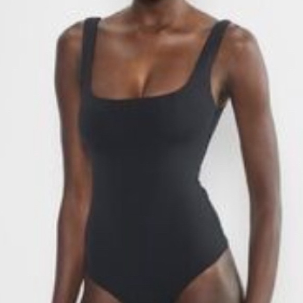 Contour Sculpt Bodysuit Dark Green Size Small Never Worn